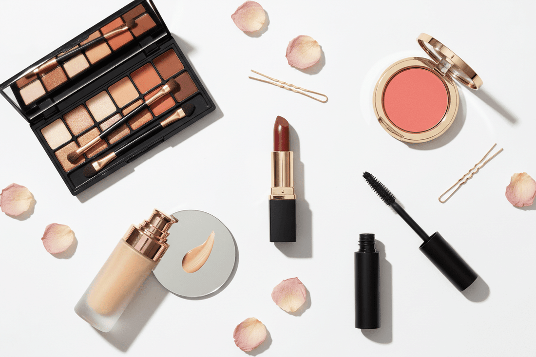 Ladies Make Up (Copy)